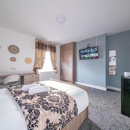 *Rc12S* For Your Most Relaxed & Cosy Stay + Free Parking + Free Fast Wifi * Leeds  Exterior photo
